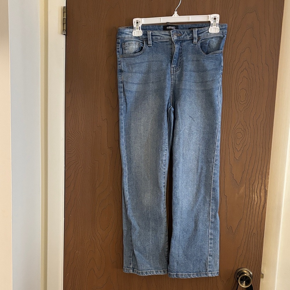 Women's Classic Straight Leg Blue Jeans